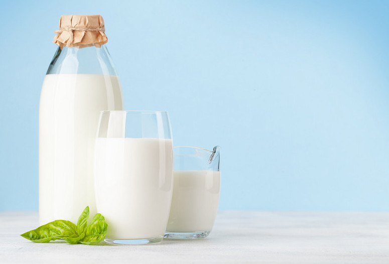 Glass Large Milk Bottles 1160ML Glass Milk Jars With Lids Leakproof
